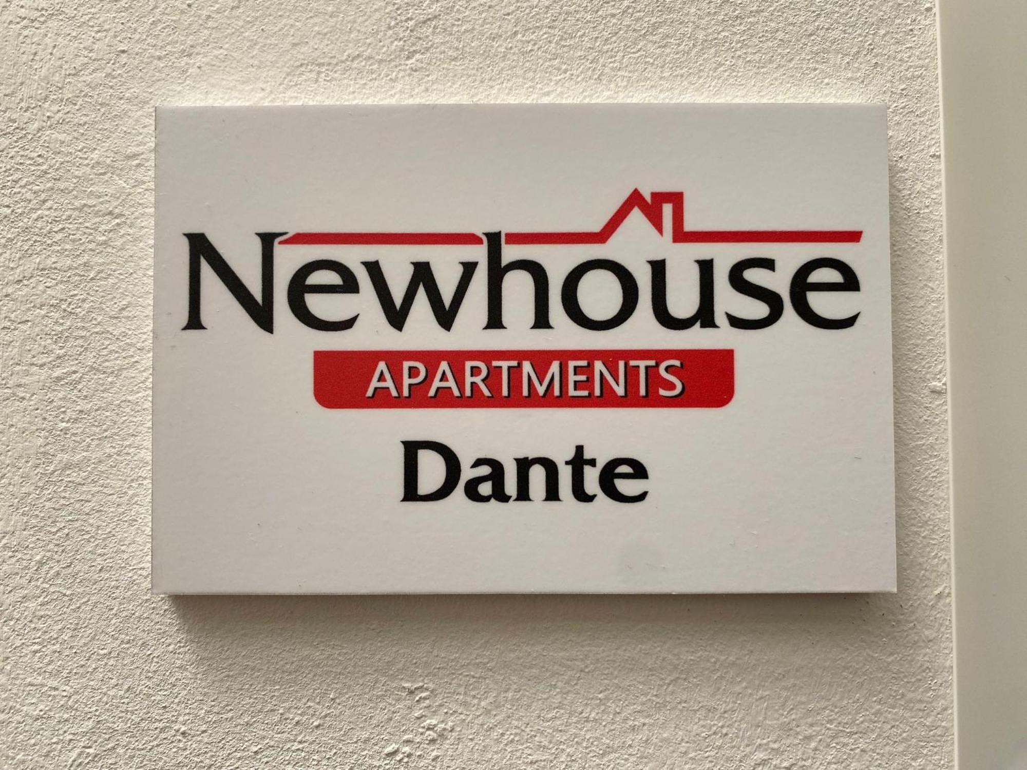Newhouse Dante Lejlighed Bari Eksteriør billede
